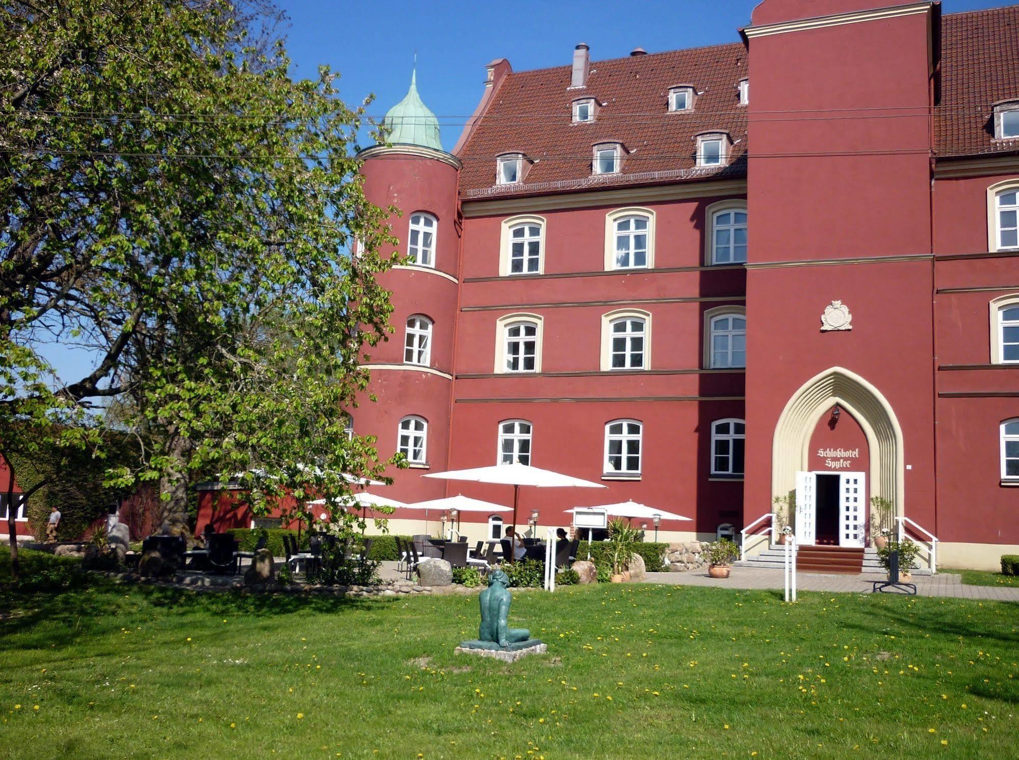 Hotel Schloss Spyker Glowe Eksteriør billede
